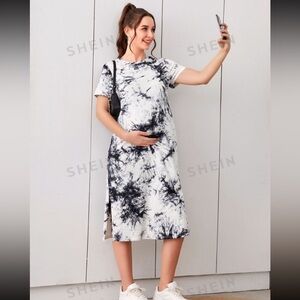 Bundle: Maternity/Breastfeeding Clothes